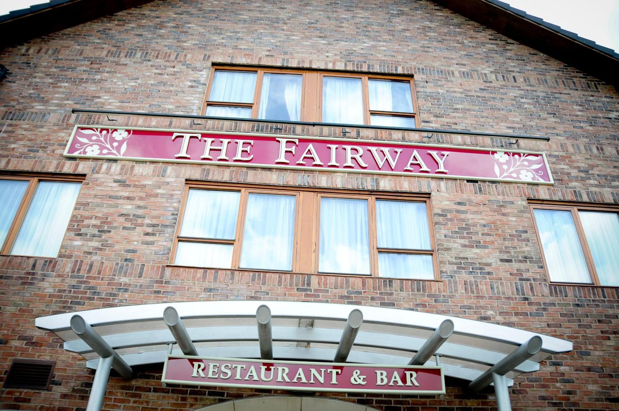 The Fairway Hotell Barnsley Exteriör bild