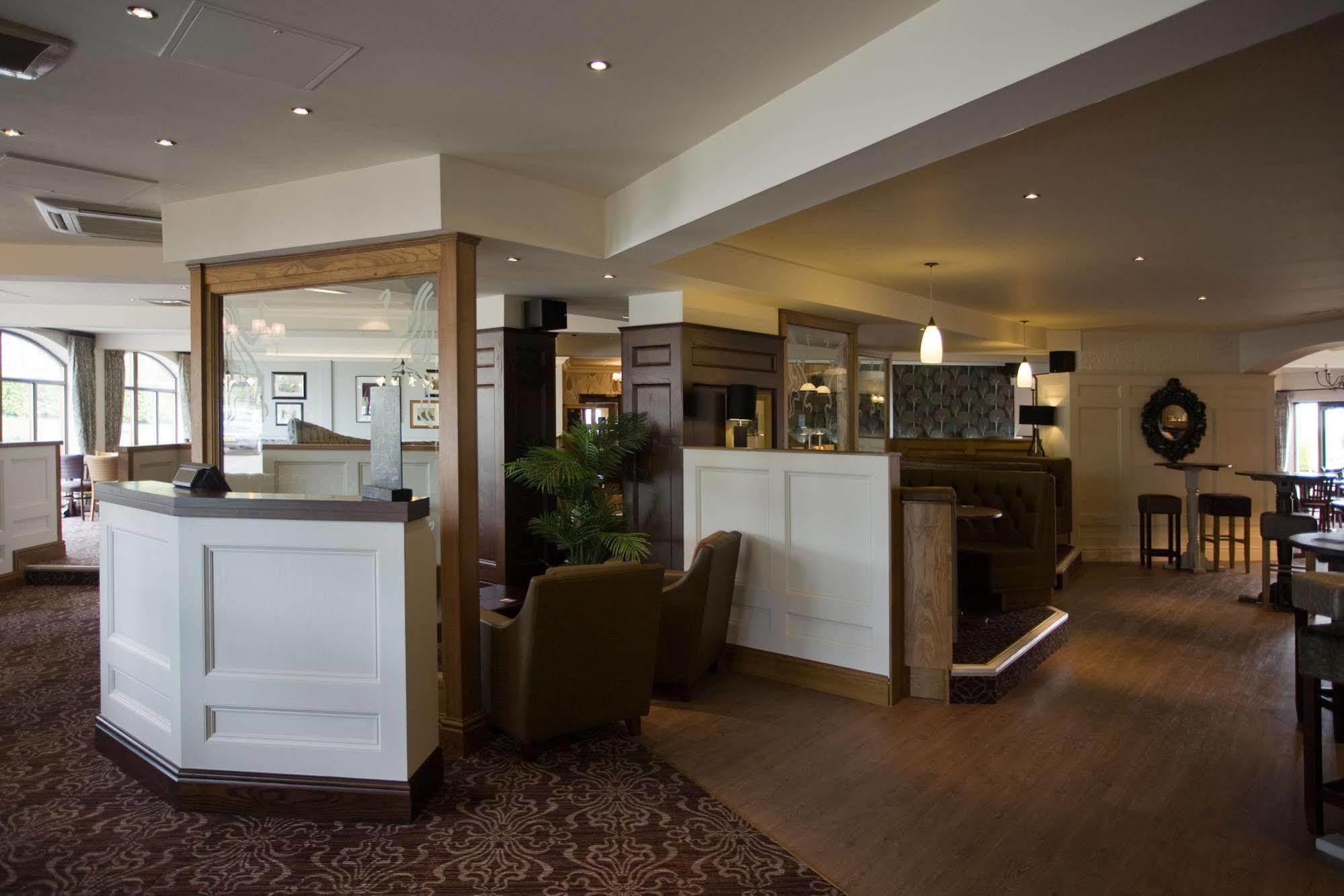 The Fairway Hotell Barnsley Exteriör bild